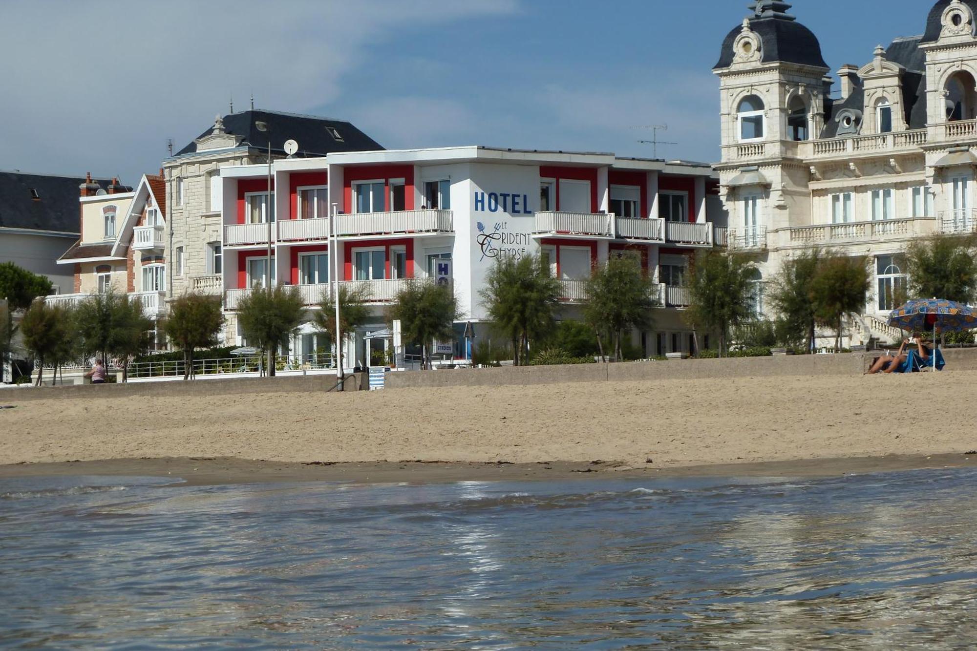 רויאן Hotel Le Trident Thyrse מראה חיצוני תמונה