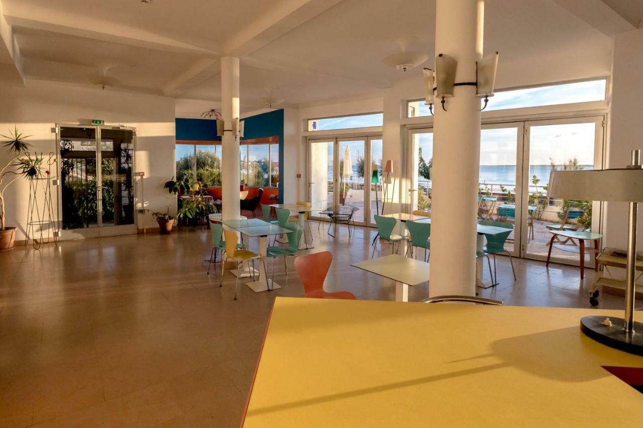 רויאן Hotel Le Trident Thyrse מראה חיצוני תמונה